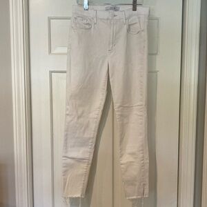 Joe’s Jeans, size 29 white skinny jeans with stretch! These are comfy! EUC